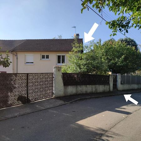 Studio Dans Maison Avec Jardin Et Balcon, Au Calme Sérézin-du-Rhône エクステリア 写真
